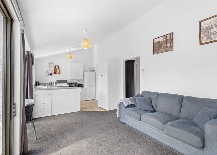  at 19A Rutherford Street, Caversham, Dunedin