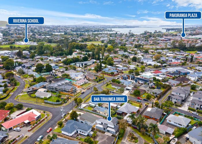  at 84A Tiraumea Drive, Pakuranga, Manukau City, Auckland