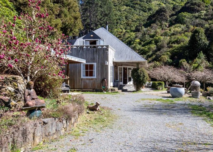  at 162 Moonshine Hill Road, Riverstone Terraces, Upper Hutt, Wellington