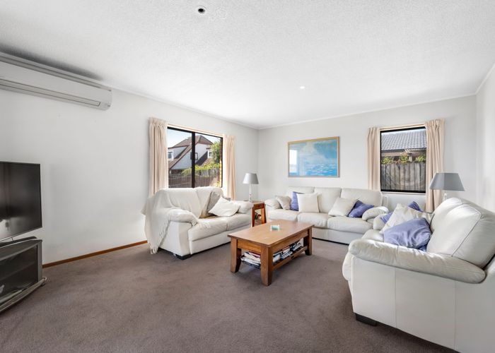  at 150 Whitford Road, Somerville, Manukau