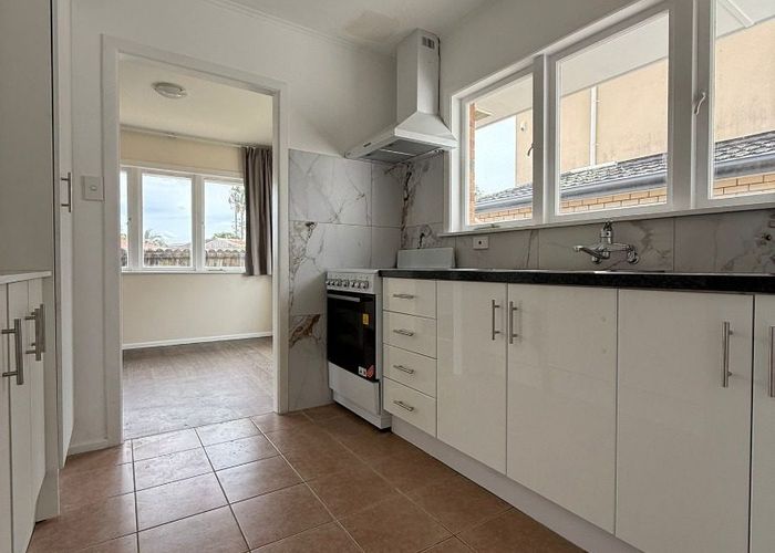  at 16 Grantham Road, Papatoetoe, Manukau City, Auckland