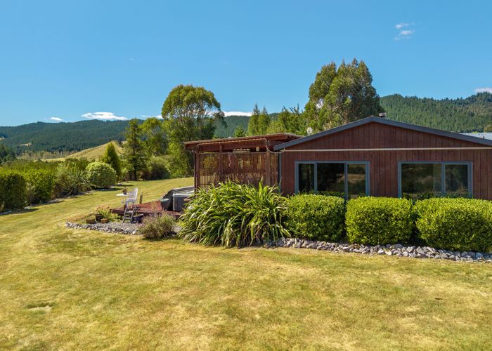  at 1270 Tadmor-Glenhope Road, Tapawera, Wakefield