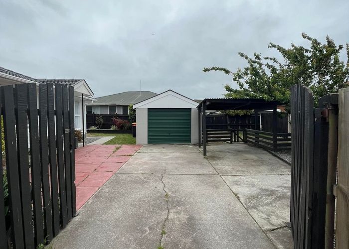  at 14A Branksome Place, Parklands, Christchurch City, Canterbury