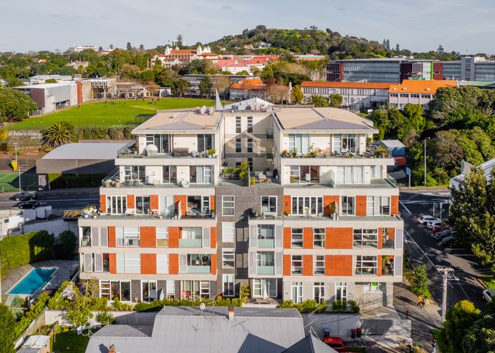  at 207/246 Khyber Pass Road, Newmarket, Auckland