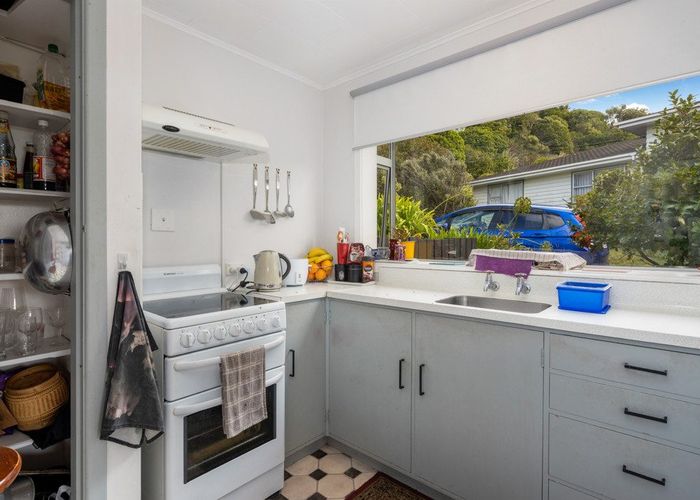  at 2/9 Te Kiteroa Grove, Churton Park, Wellington, Wellington