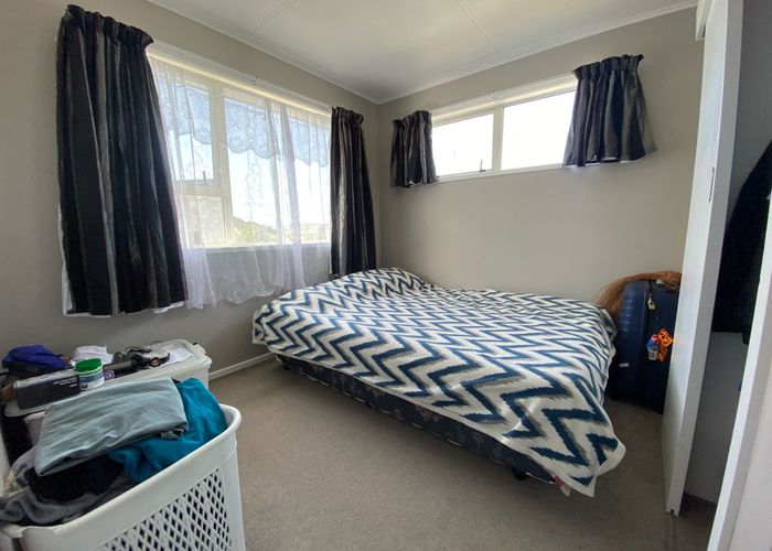  at 412 Warspite Avenue, Ascot Park, Porirua, Wellington