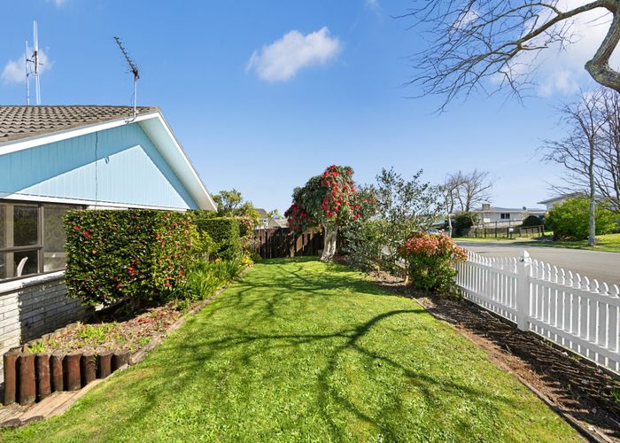  at 67 Pohutukawa Drive, Pukete, Hamilton