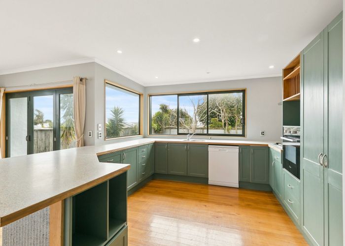  at 9 Webber Street, Paraparaumu, Kapiti Coast, Wellington
