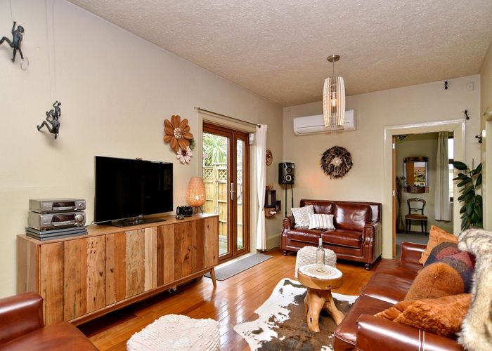  at 16 Estuary Road, New Brighton, Christchurch City, Canterbury
