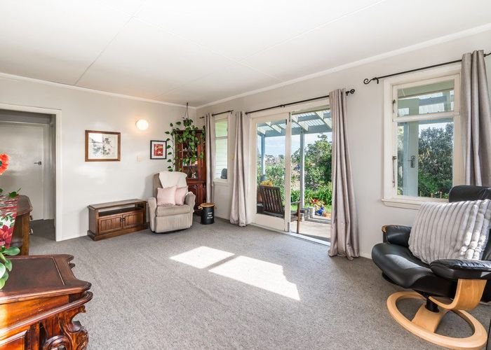  at 34 Dale Road, Raumati South, Kapiti Coast, Wellington