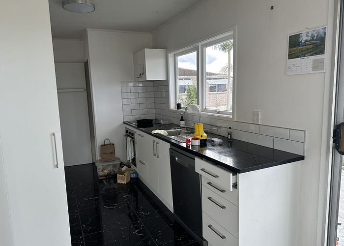  at 54 Target Road, Totara Vale, North Shore City, Auckland