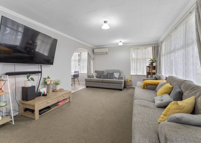 at 134 Driver Crescent, Cannons Creek, Porirua