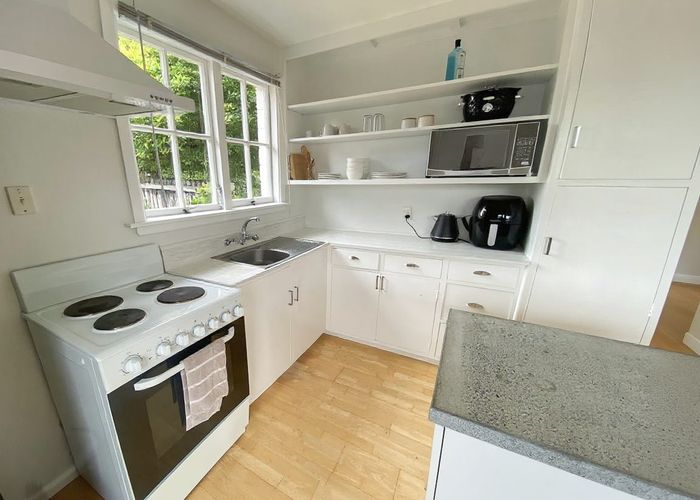  at 44 Dee Street, St. Albans, Christchurch City, Canterbury