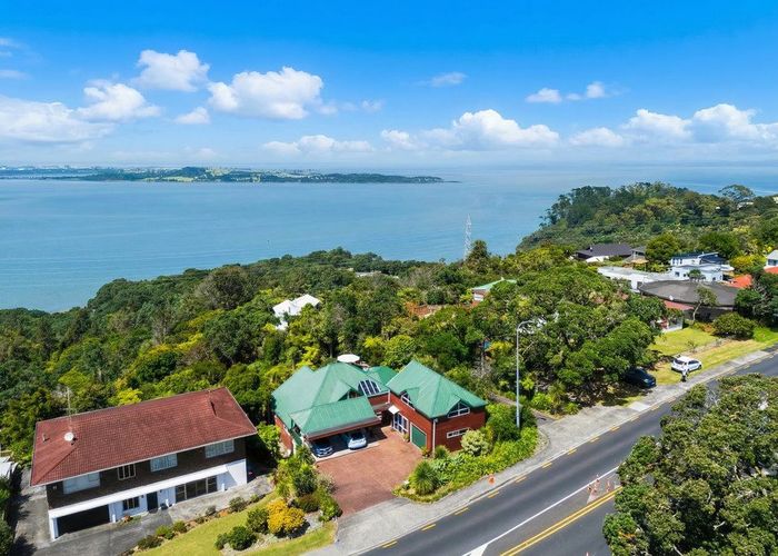  at 402 Hillsborough Road, Mount Roskill, Auckland City, Auckland