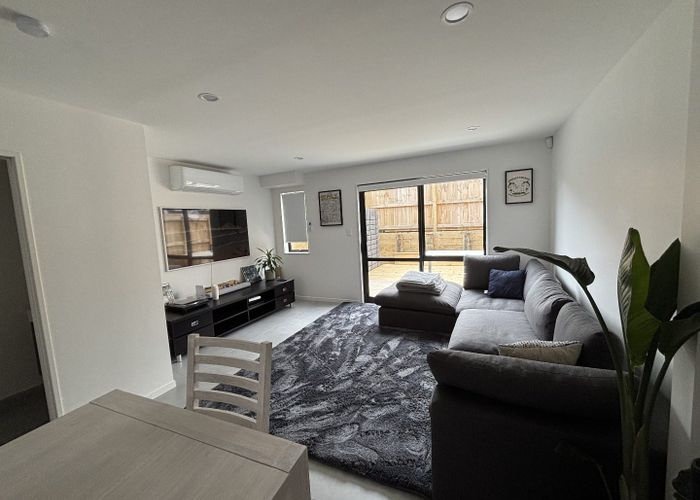  at 2/19 Alverston St, Waterview, Auckland City, Auckland