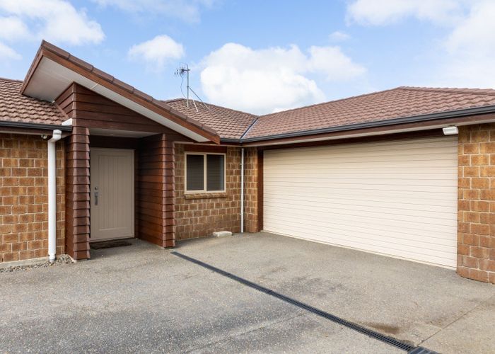  at 28 Simpson Crescent, Raumati Beach, Paraparaumu