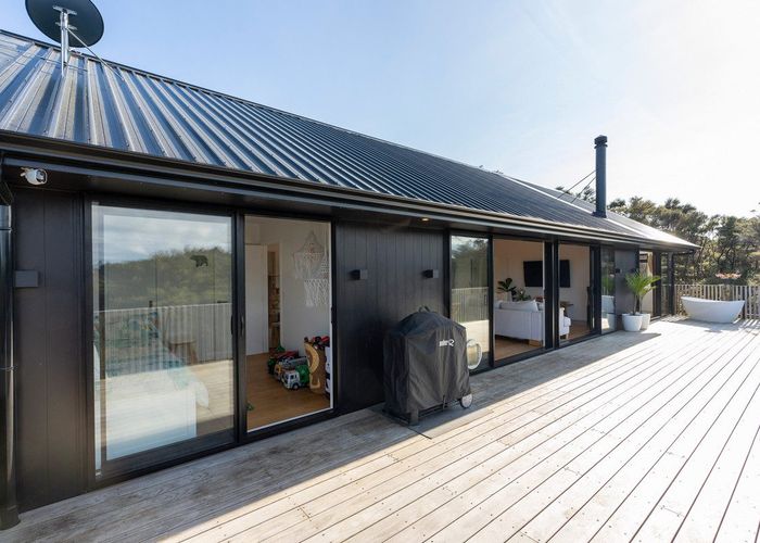  at 21 Ngapuke Lane, Onerahi