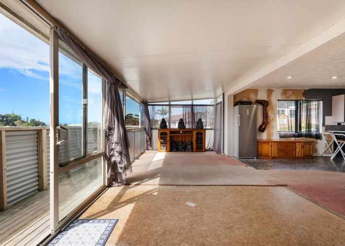  at 10 Beaufort Place, Papatoetoe, Manukau City, Auckland