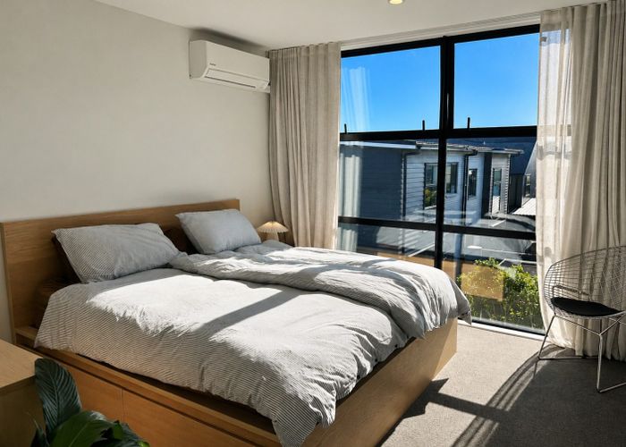  at 10 Kaiwawao Lane, Hobsonville, Waitakere City, Auckland