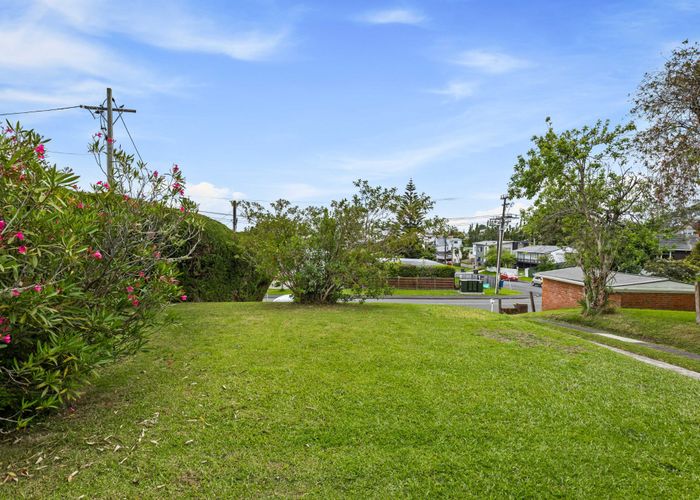  at 30 Amberley Avenue, Te Atatu South, Waitakere City, Auckland