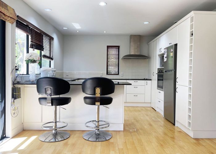 For sale 51 Reeves Road, Pakuranga, Auckland homes.co.nz