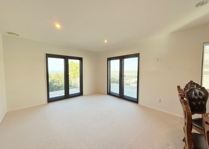  at 137 Luckens Road, West Harbour, Waitakere City, Auckland