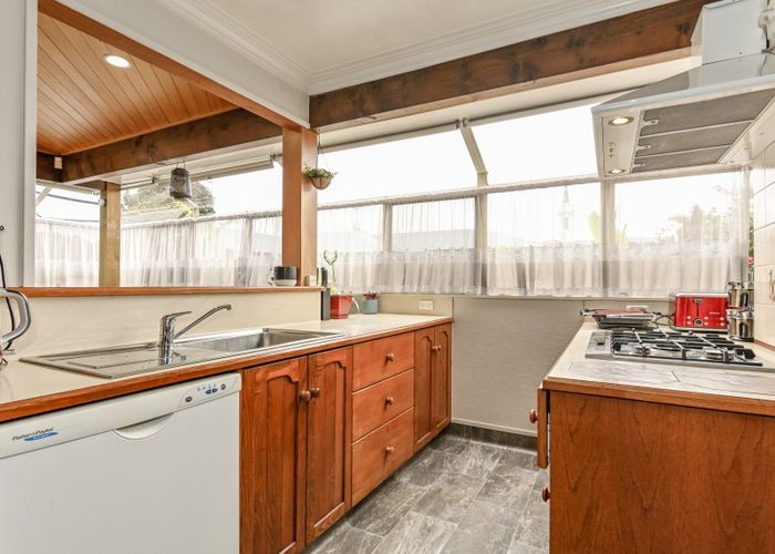  at 111 Townshend Street, Saint Leonards, Hastings