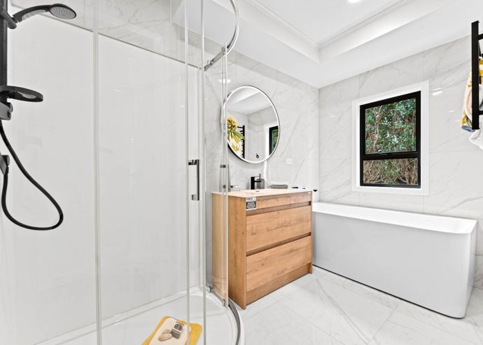  at 43 Graham Avenue, Te Atatu Peninsula, Waitakere City, Auckland