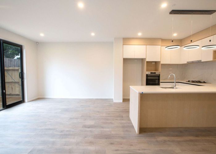  at 4 Te Rorea Lane, Mount Roskill, Auckland City, Auckland