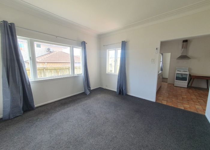  at 28 Omagh Avenue, Papatoetoe, Auckland