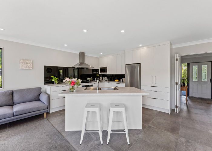  at 10 Carlow Grove, Birchville, Upper Hutt