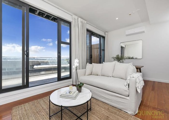  at 2/71 Sarsfield Street, City Centre, Auckland City, Auckland