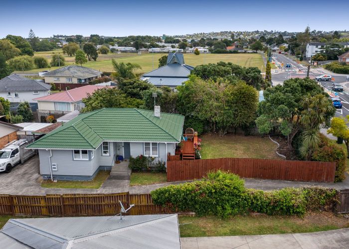  at 130 Taniwha Street, Glen Innes, Auckland City, Auckland