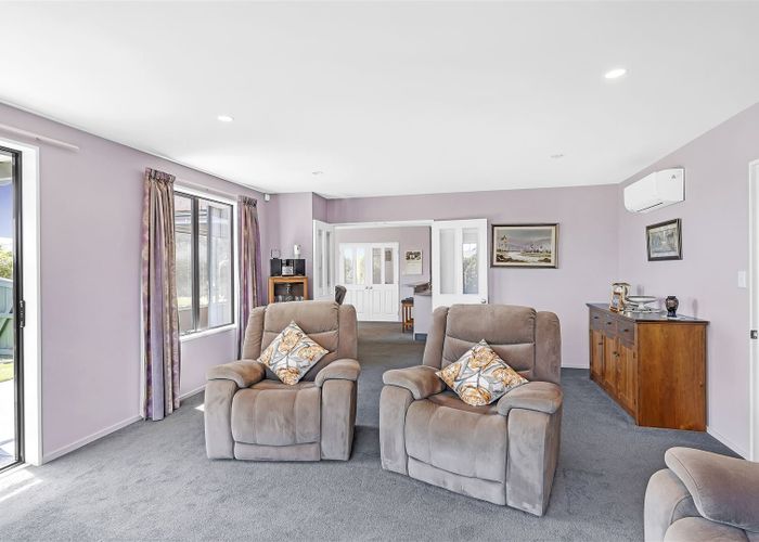 Recently sold 12 Highwood Lane, Burnside, Christchurch homes.co.nz