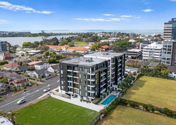  at 302/80 Anzac Street, Takapuna, North Shore City, Auckland
