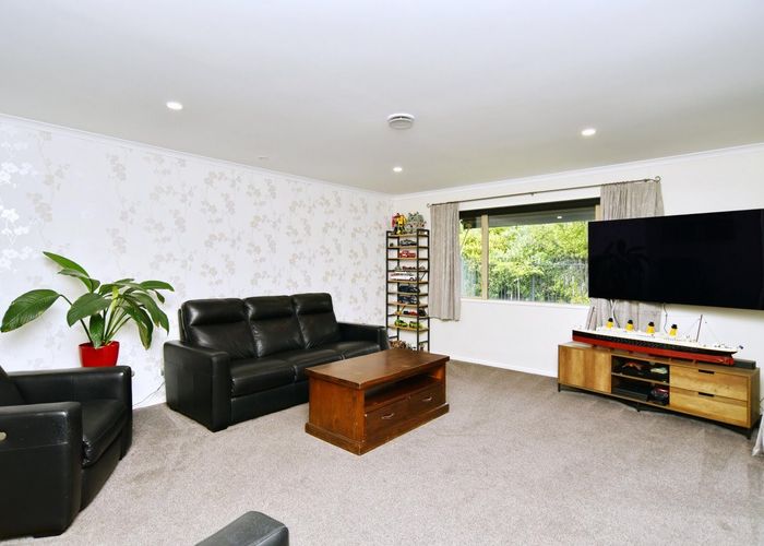  at 9 Puhara Avenue, Parklands, Christchurch