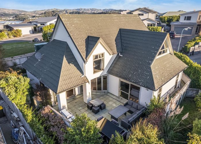  at 69 Saint Ives Drive, Camborne, Porirua