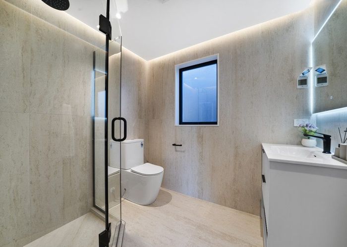  at 1/31 Wallace Road, Mangere Bridge, Manukau City, Auckland