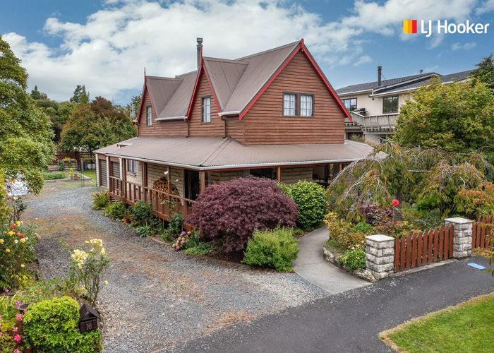  at 16 Walton Park Avenue, Fairfield, Dunedin, Otago