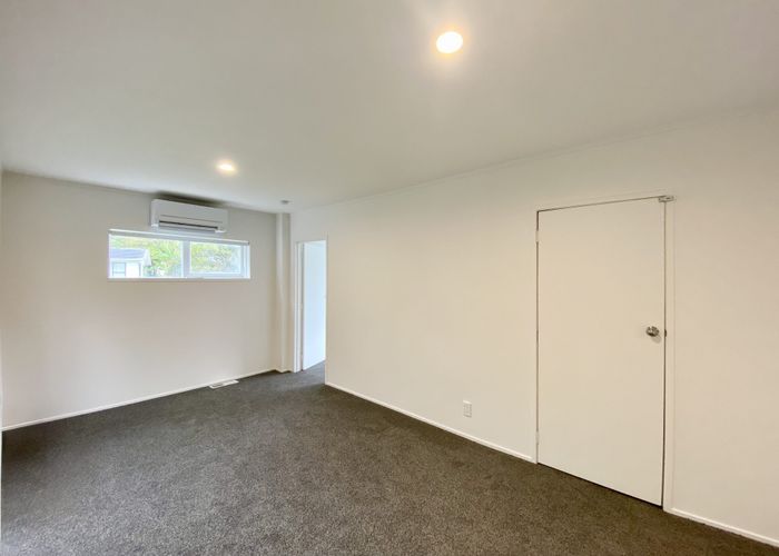  at 58b Peach Road, Glenfield, North Shore City, Auckland