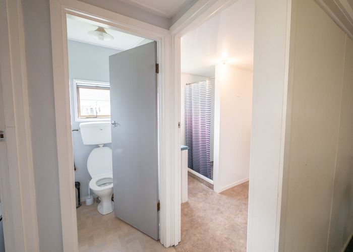  at 18 Gladstone Road, North East Valley, Dunedin