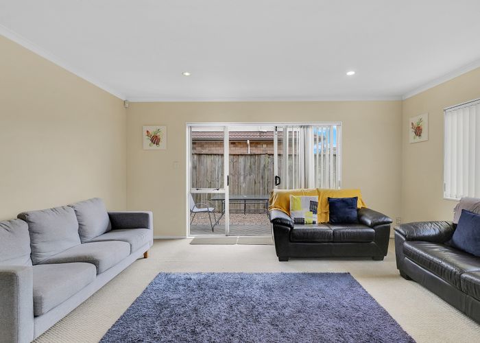  at 323 Chapel Road, Flat Bush, Auckland