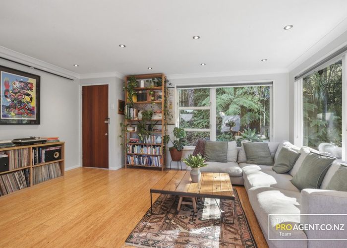  at 146 Woodlands Park Road, Titirangi, Auckland