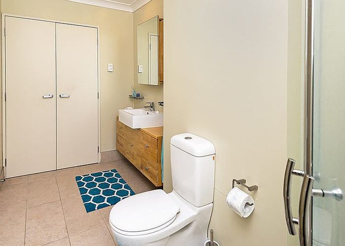  at 7B/132B Stancombe Rd, Flat Bush, Manukau City, Auckland
