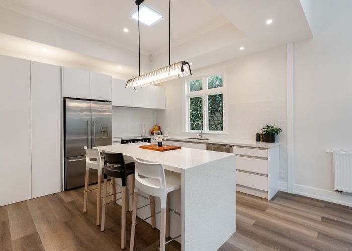  at 210 Oriental Parade, Oriental Bay, Wellington, Wellington