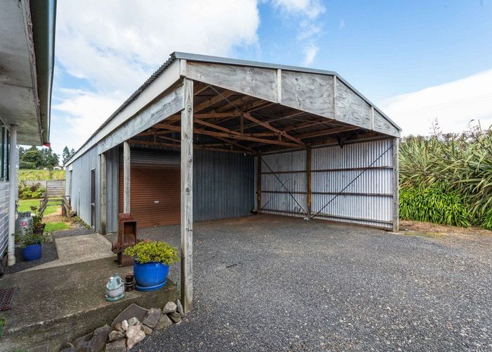  at 24 Martray Road, Tahawai