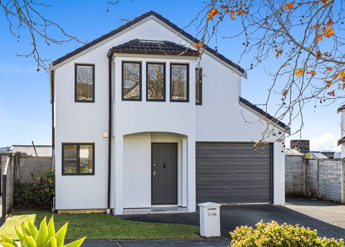  at 4/64 Schnapper Rock Road, Schnapper Rock, North Shore City, Auckland