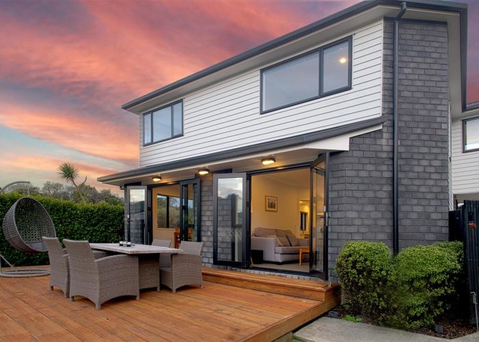  at 36 Kurth Crescent, Silverstream, Upper Hutt