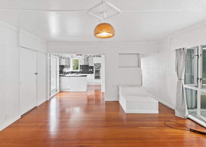  at 20 Scenic Drive, Hill Park, Manukau City, Auckland