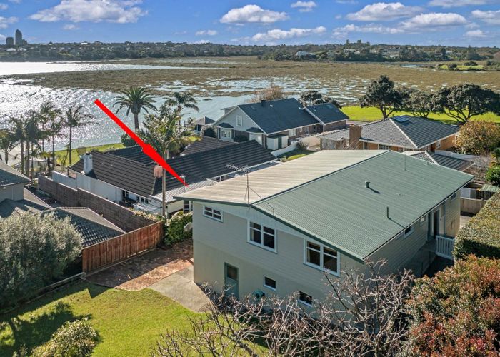  at 77b Beresford Street, Bayswater, North Shore City, Auckland